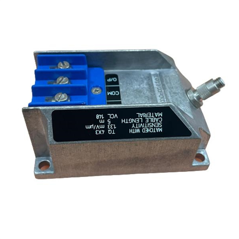 VIBRO-METER IQS450 204-450-000-001 A1-B21-H10-I0 Преобразователь сигнала